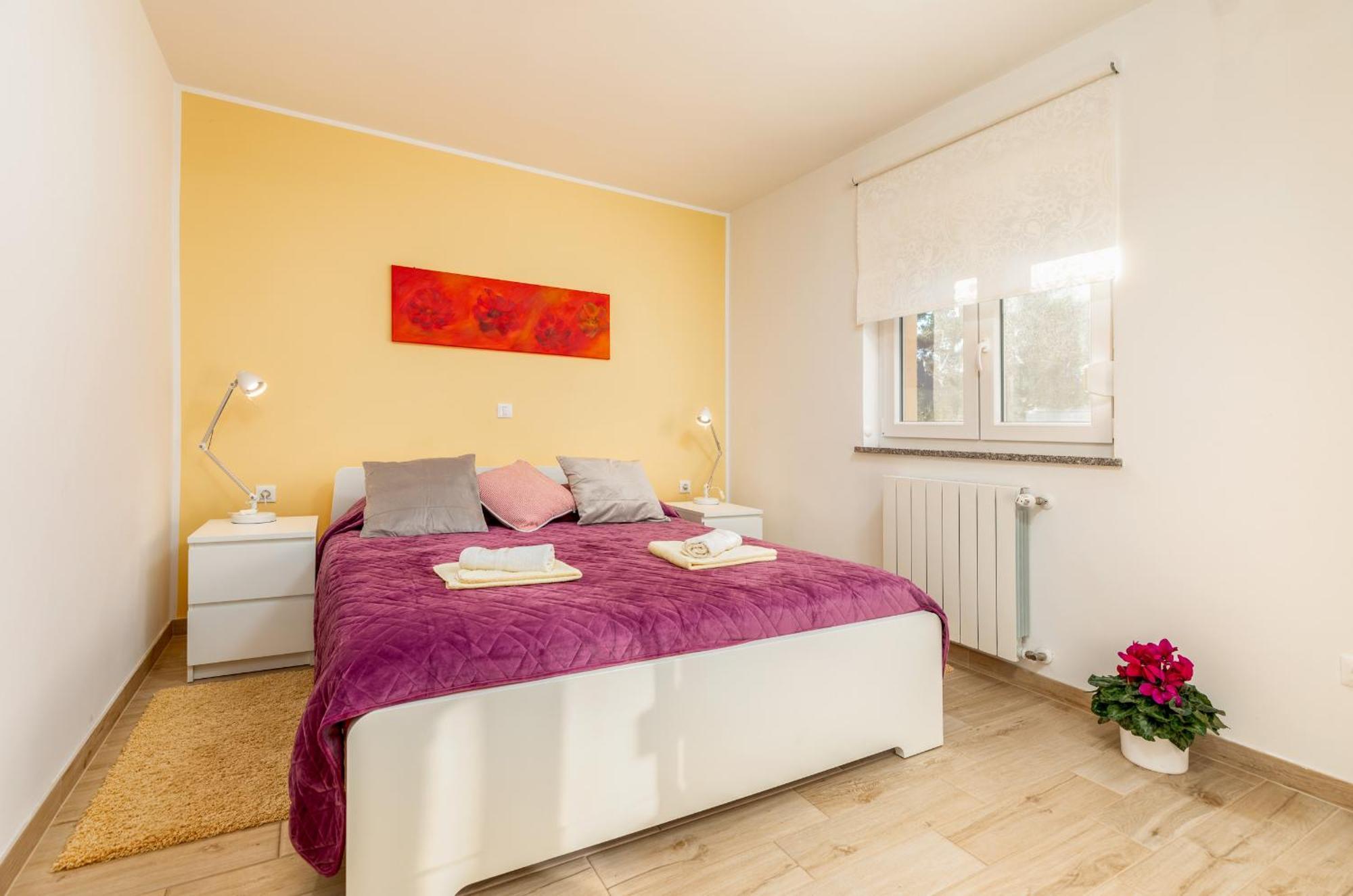Apartments Hortensia Pula Exterior photo